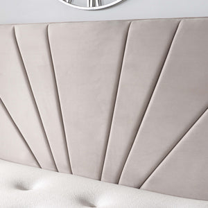 The Yenisei Divan Bed Set Plush