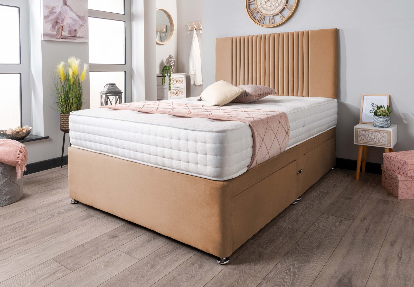 The Neda Divan Bed Set Plush