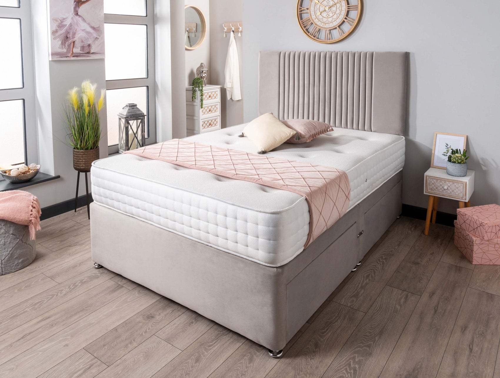 The Neda Divan Bed Set Plush