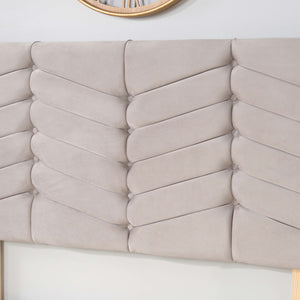 The Evinos Bed Set Plush