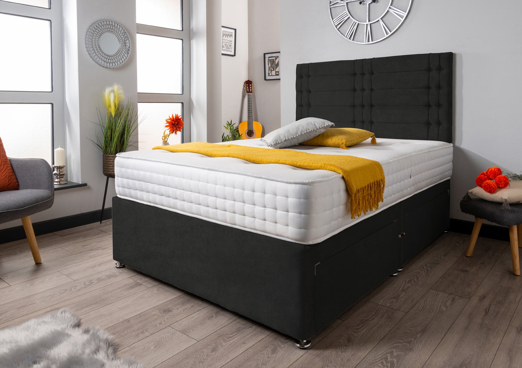 The Seine Divan Bed Set Naples