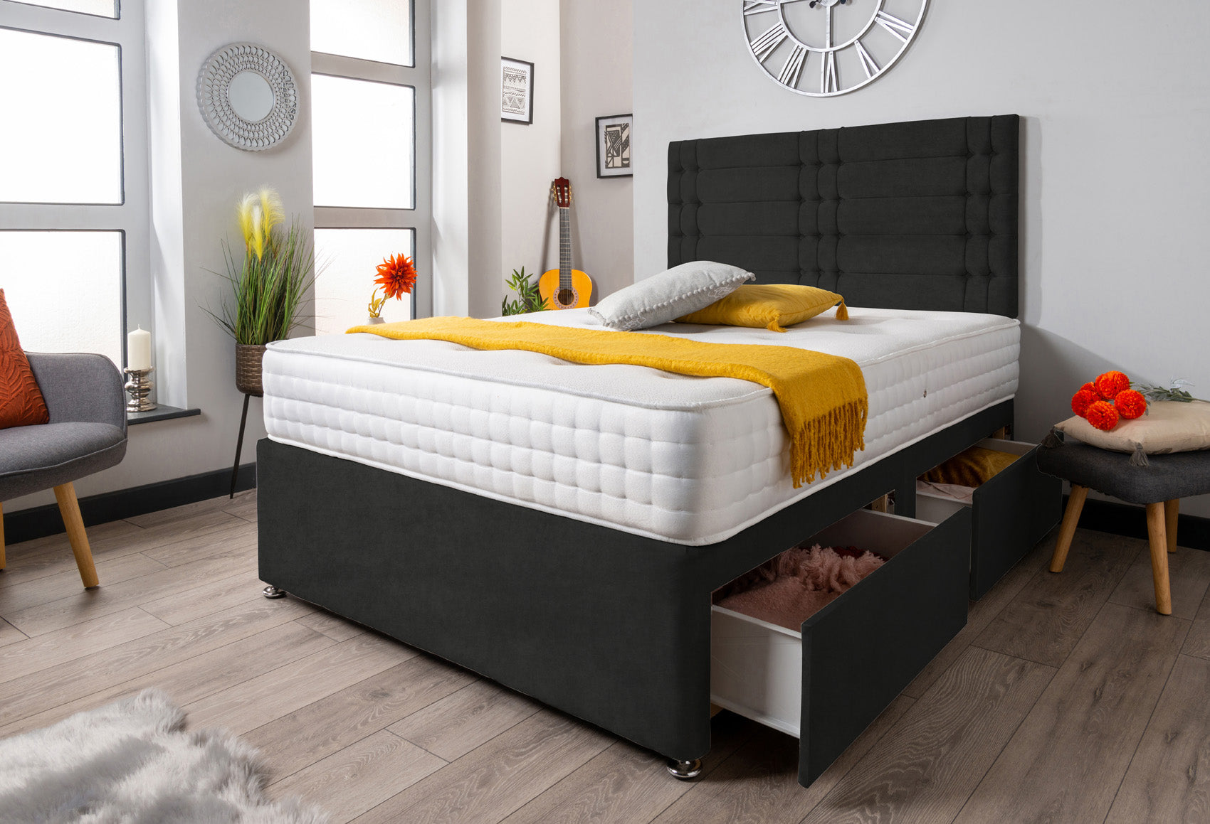 The Seine Divan Bed Set Naples