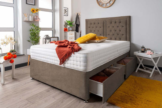 The Parana Chesterfield Divan Bed Set Naples