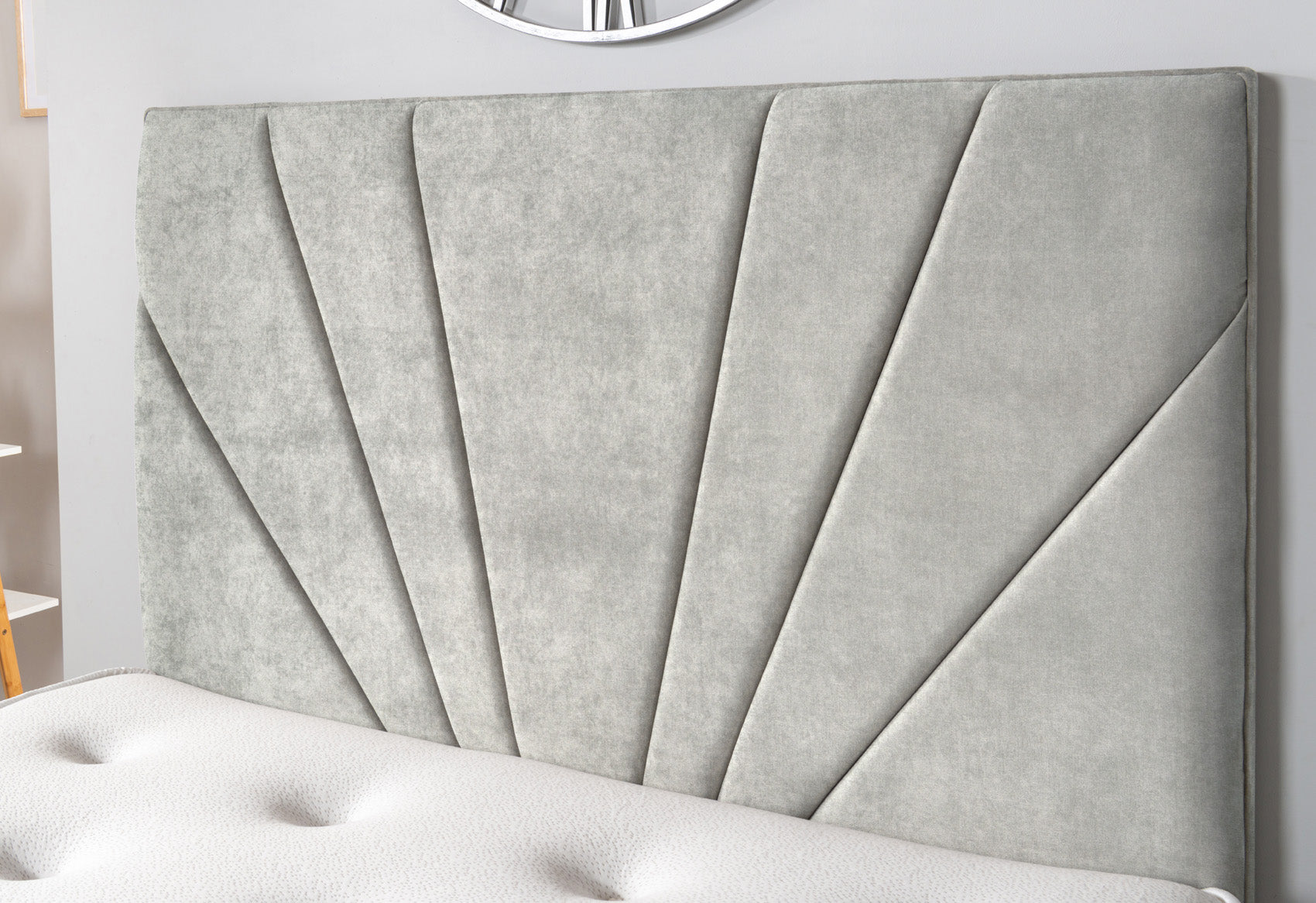 The Yenisei Divan Bed Set Naples