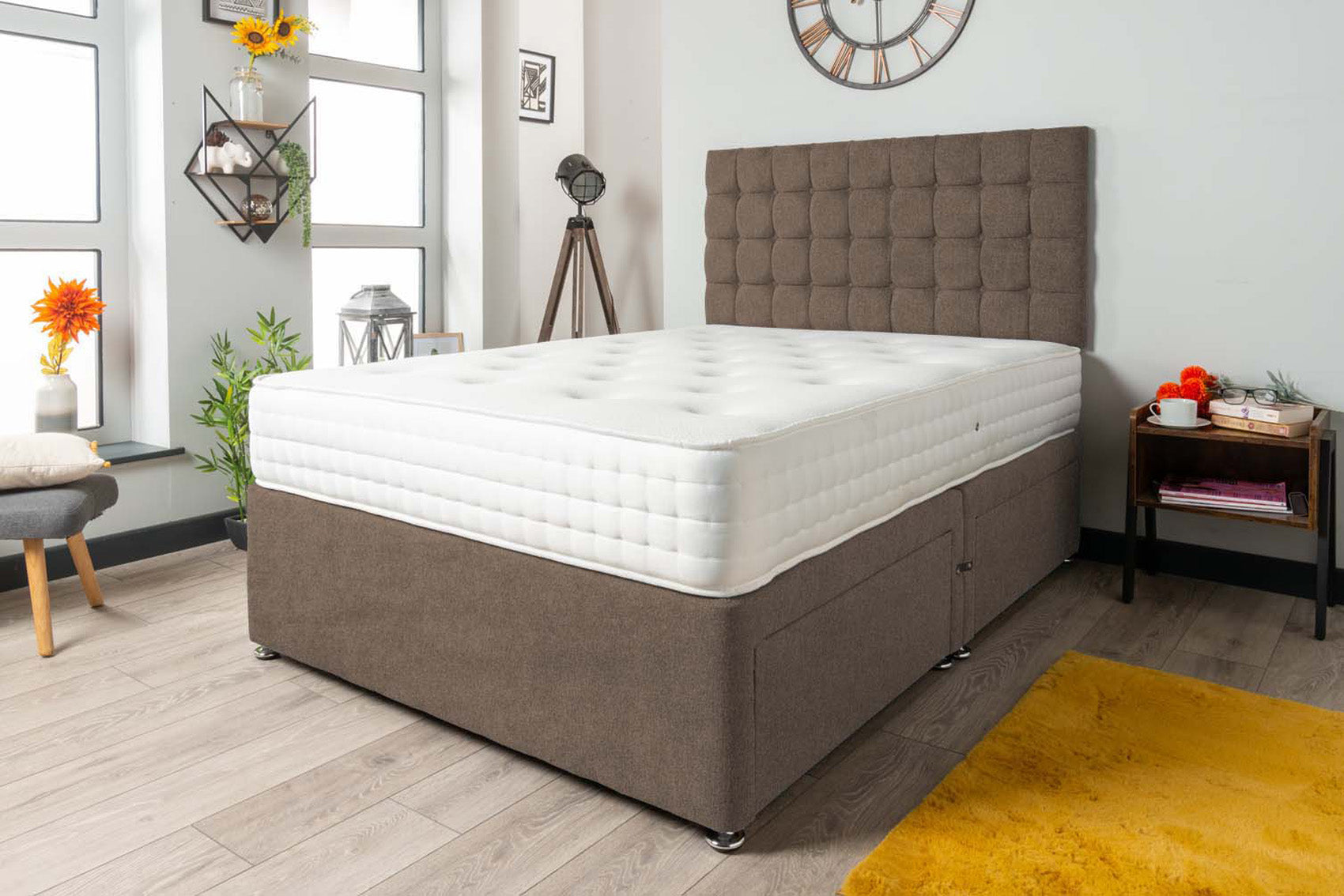 The Orinoco Divan Bed Set Naples