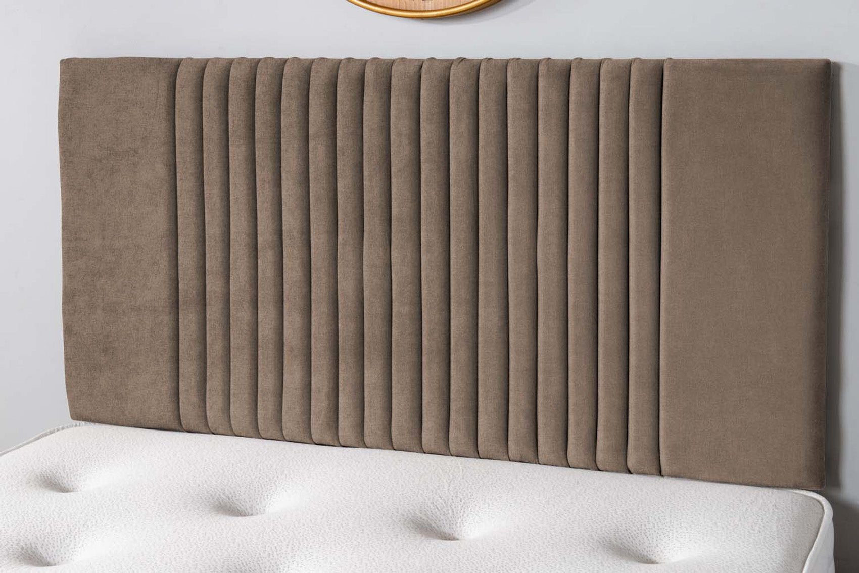 The Neda Divan Bed Set Naples