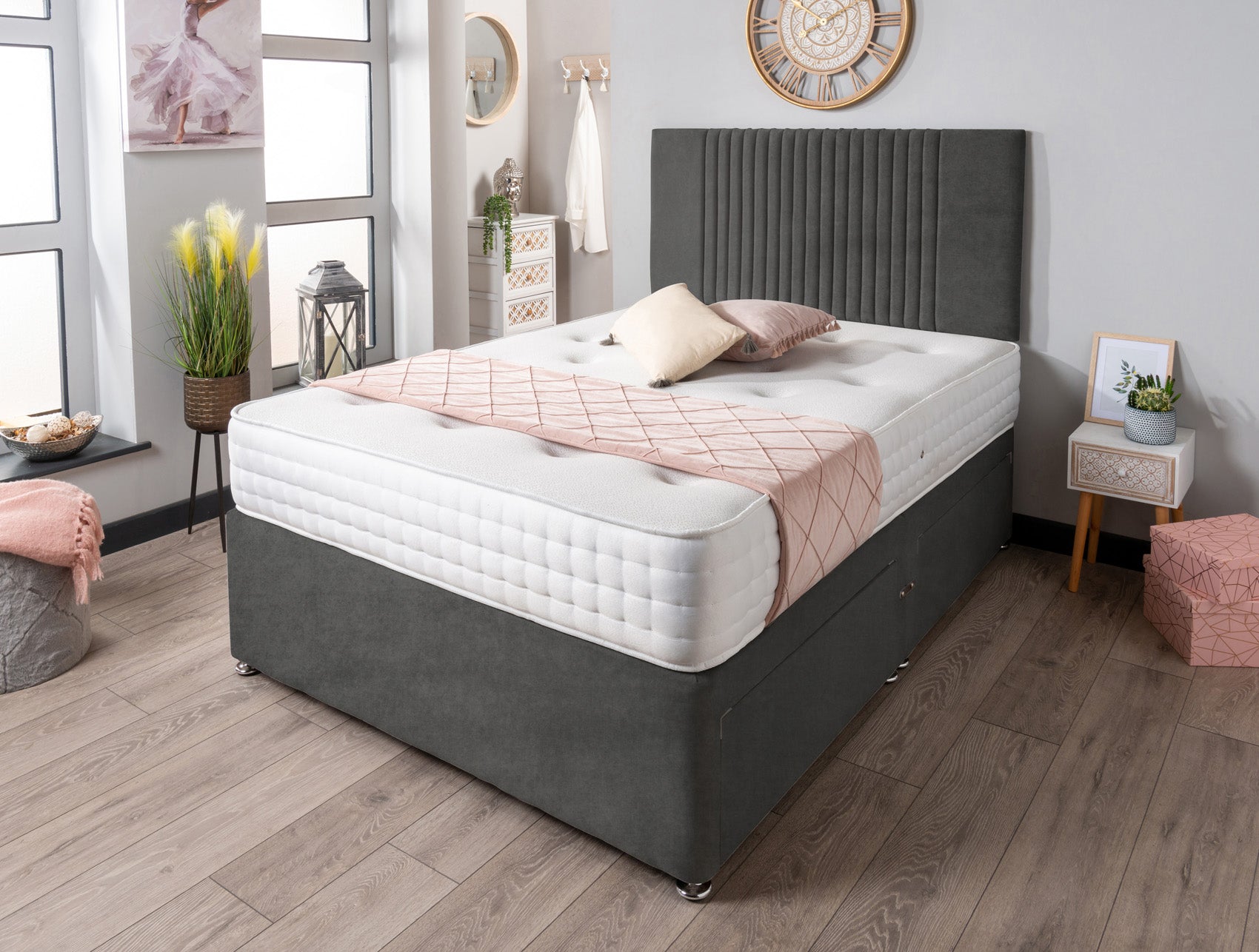 The Neda Divan Bed Set Naples