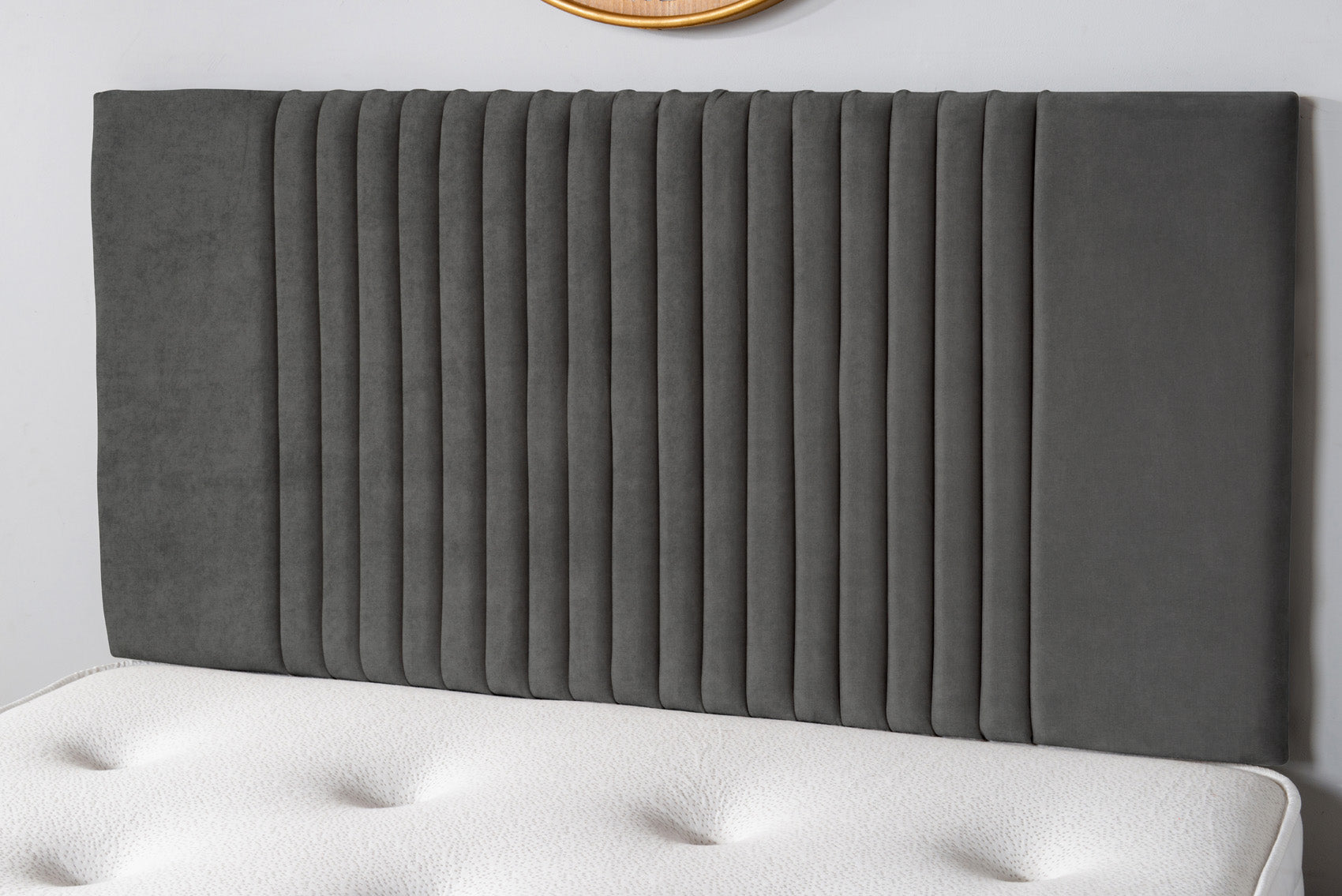 The Neda Divan Bed Set Naples