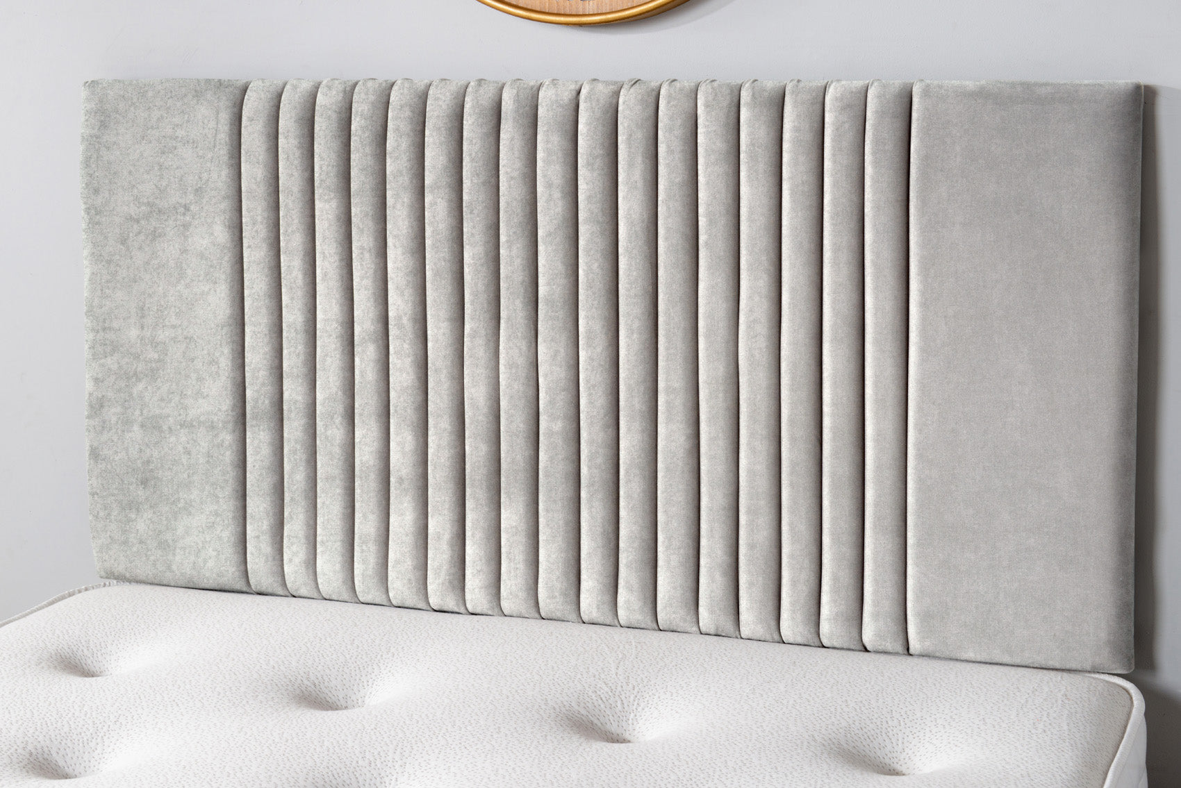 The Neda Divan Bed Set Naples