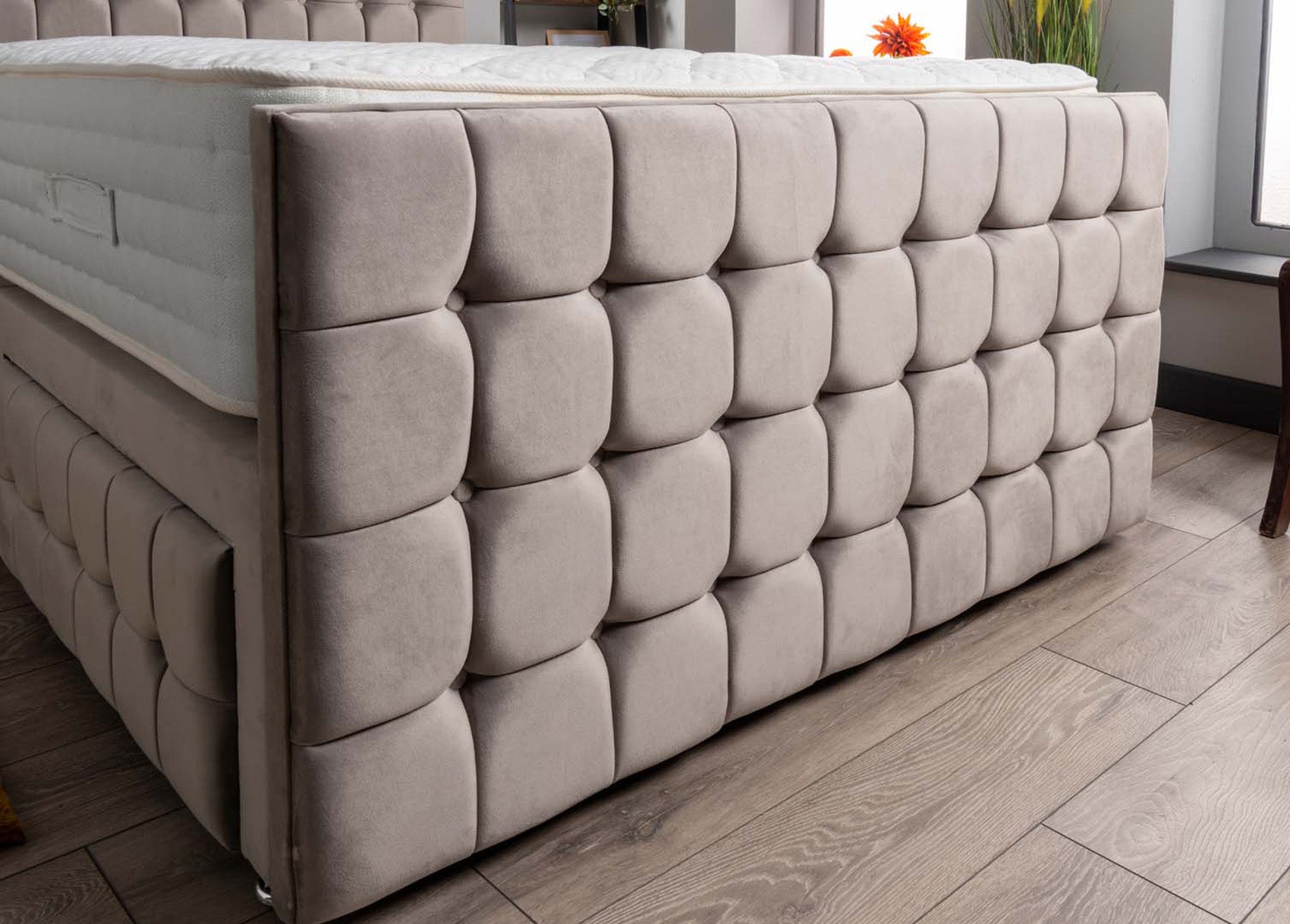 Petra Divan Bed Set Plush